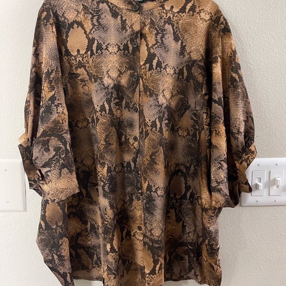 Snake Skin batwing top